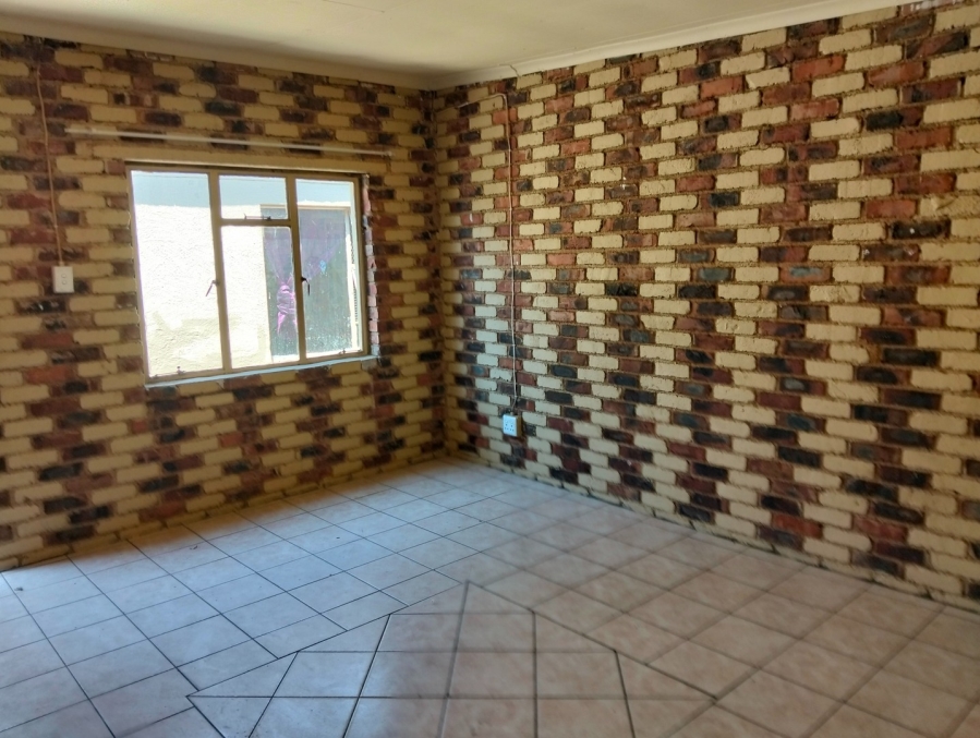 12 Bedroom Property for Sale in Brakpan Central Gauteng