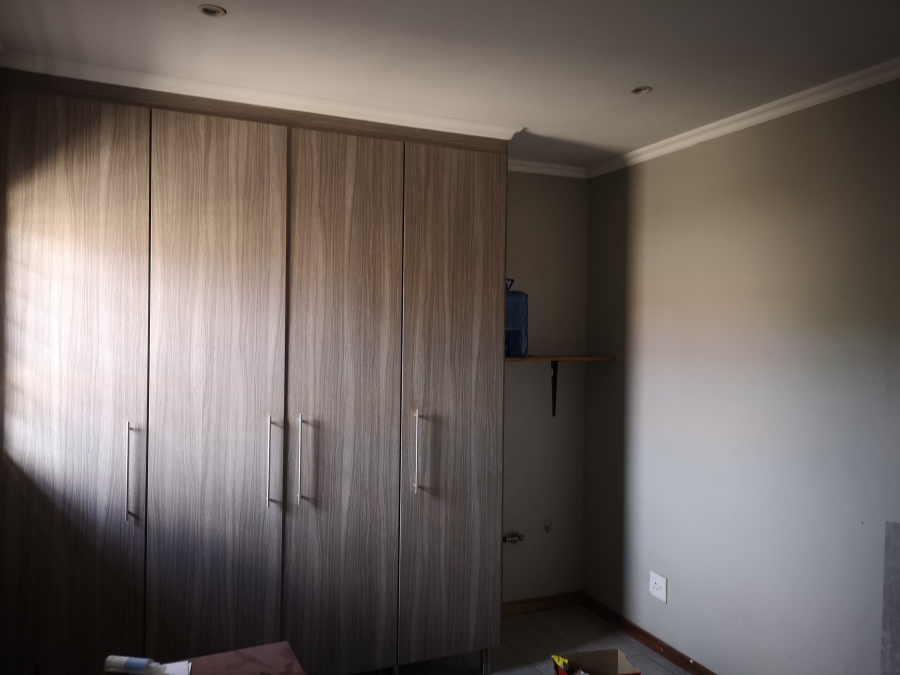 3 Bedroom Property for Sale in Kookrus Gauteng