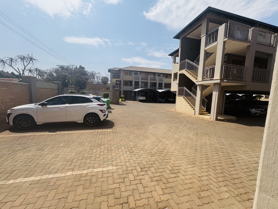 2 Bedroom Property for Sale in Pretoria North Gauteng