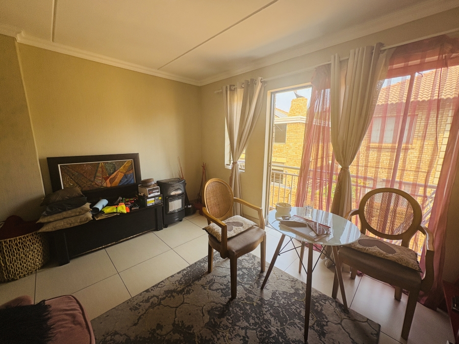 2 Bedroom Property for Sale in Pretoria North Gauteng