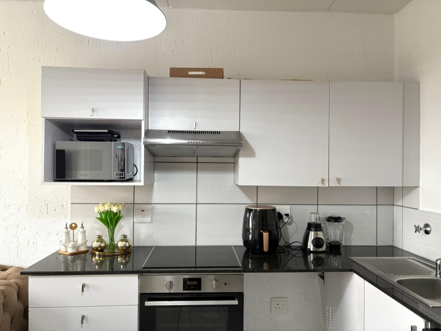 2 Bedroom Property for Sale in Paulshof Gauteng