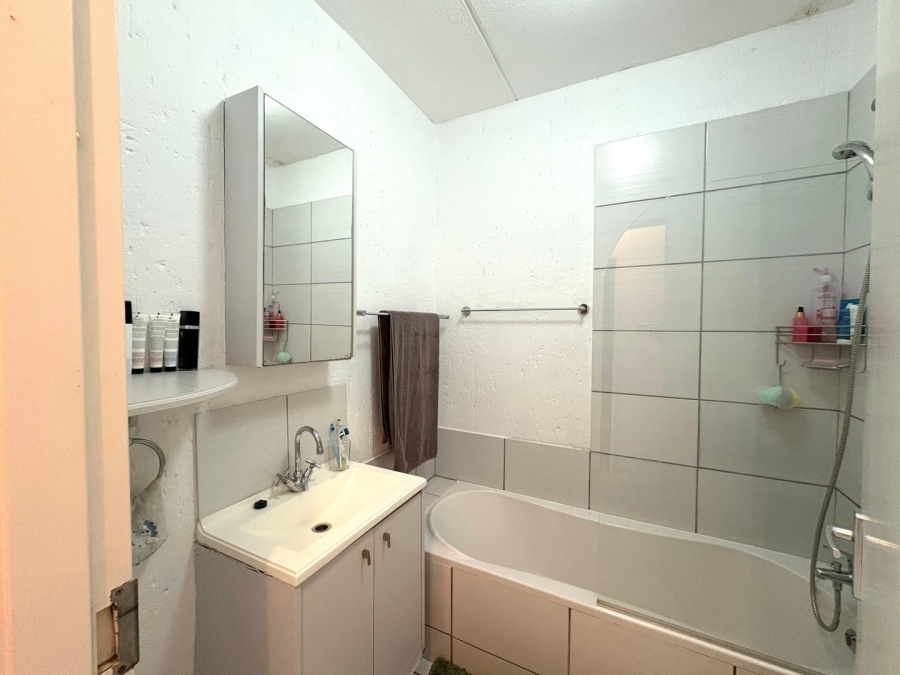 2 Bedroom Property for Sale in Paulshof Gauteng