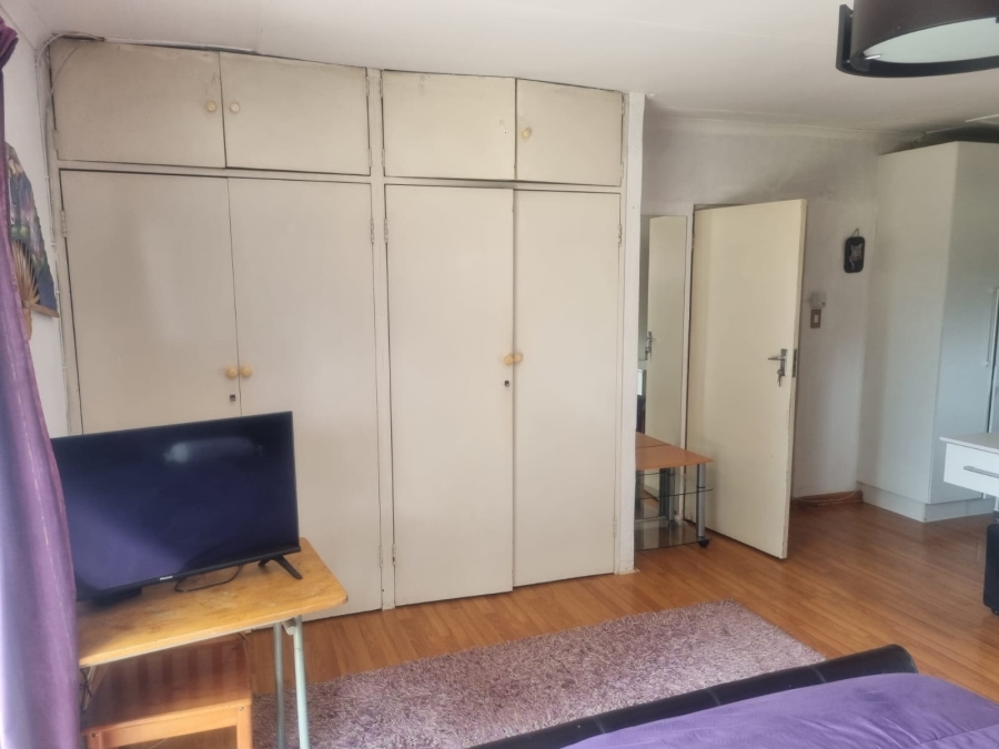 4 Bedroom Property for Sale in Weltevreden Park Gauteng