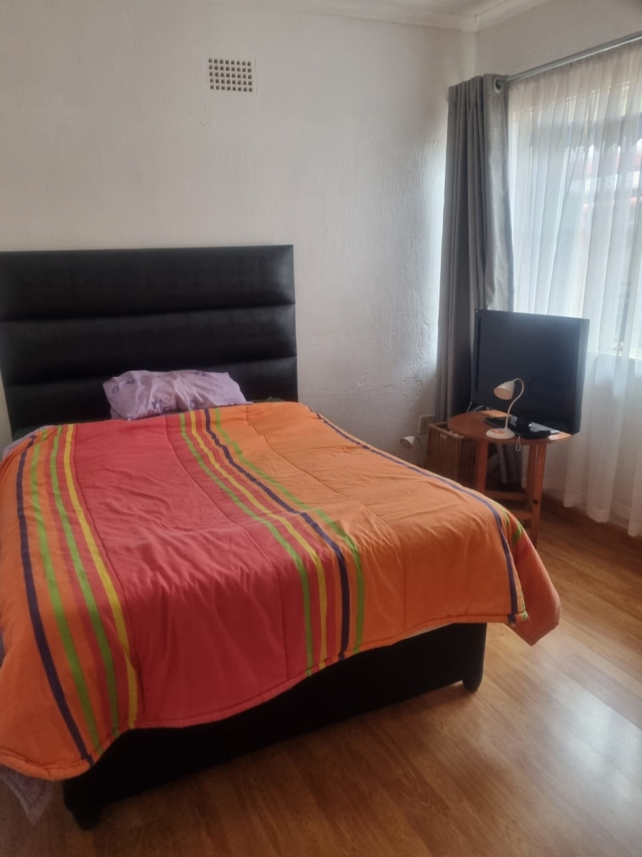 4 Bedroom Property for Sale in Weltevreden Park Gauteng
