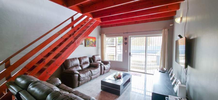 4 Bedroom Property for Sale in Moreleta Park Gauteng