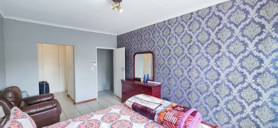 4 Bedroom Property for Sale in Moreleta Park Gauteng