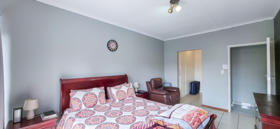 4 Bedroom Property for Sale in Moreleta Park Gauteng
