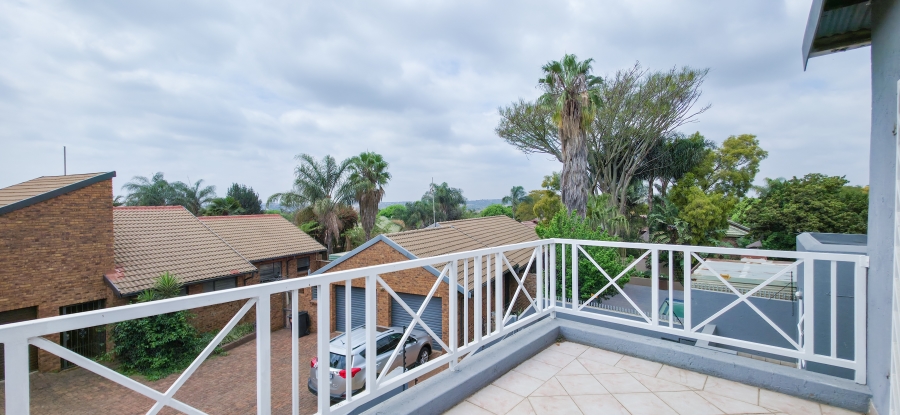 4 Bedroom Property for Sale in Moreleta Park Gauteng