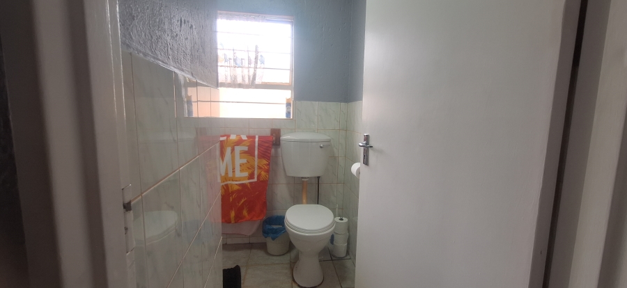 4 Bedroom Property for Sale in Noordheuwel Gauteng