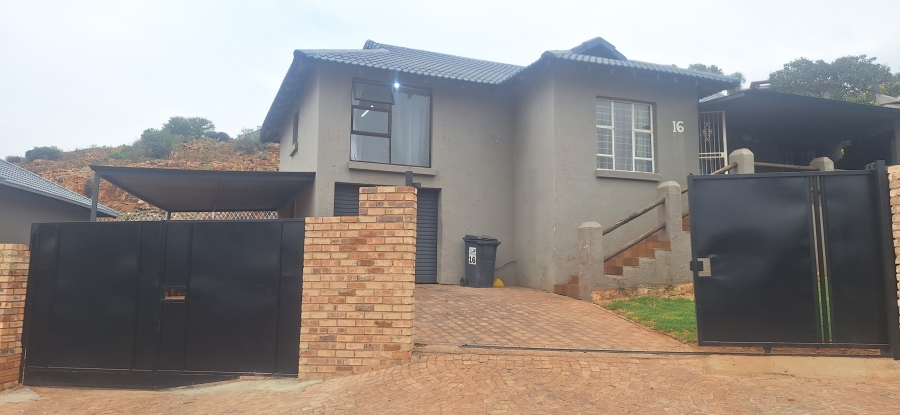 4 Bedroom Property for Sale in Noordheuwel Gauteng