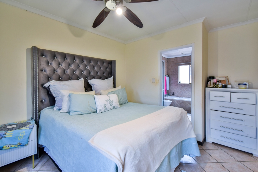 3 Bedroom Property for Sale in Mooikloof Ridge Gauteng