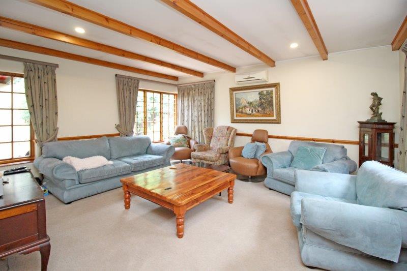To Let 3 Bedroom Property for Rent in Linden Gauteng