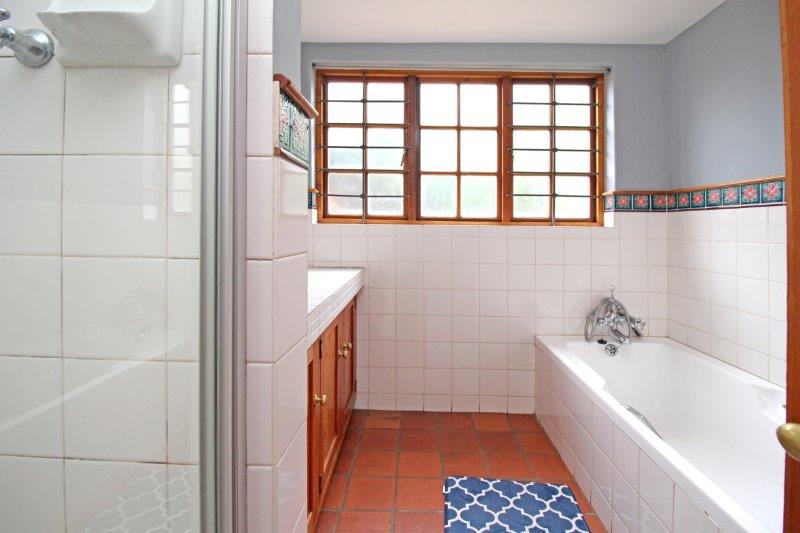 To Let 3 Bedroom Property for Rent in Linden Gauteng
