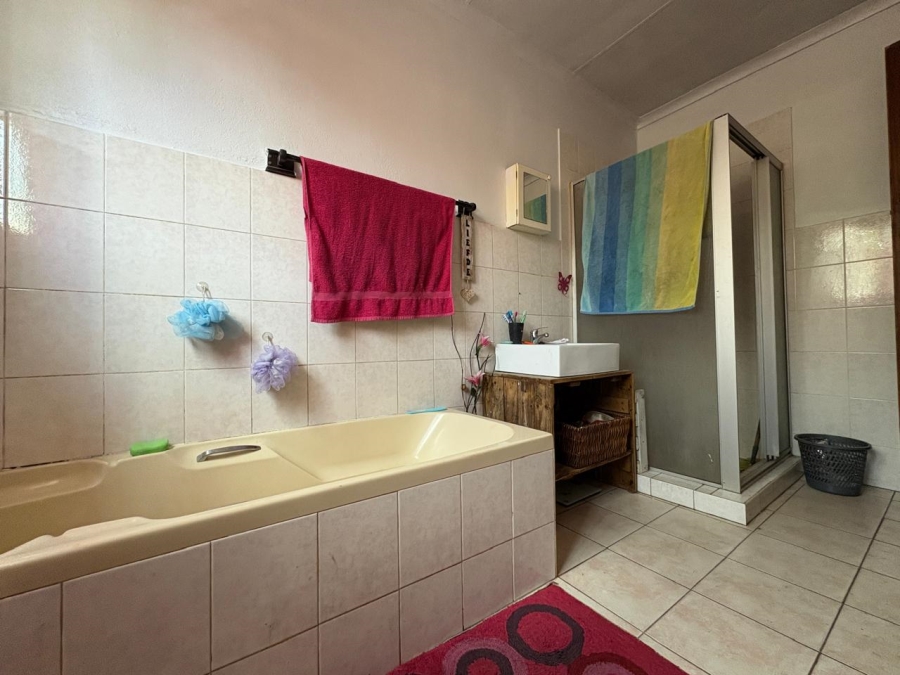 3 Bedroom Property for Sale in Brenthurst Gauteng