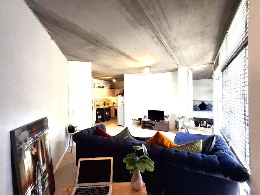 1 Bedroom Property for Sale in Craighall Gauteng