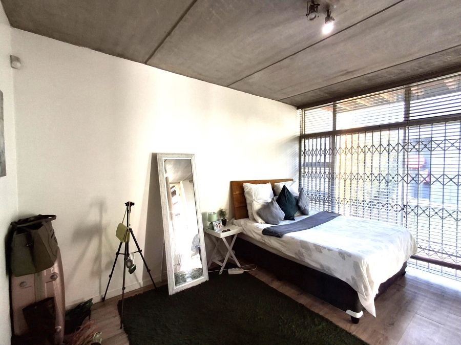 1 Bedroom Property for Sale in Craighall Gauteng