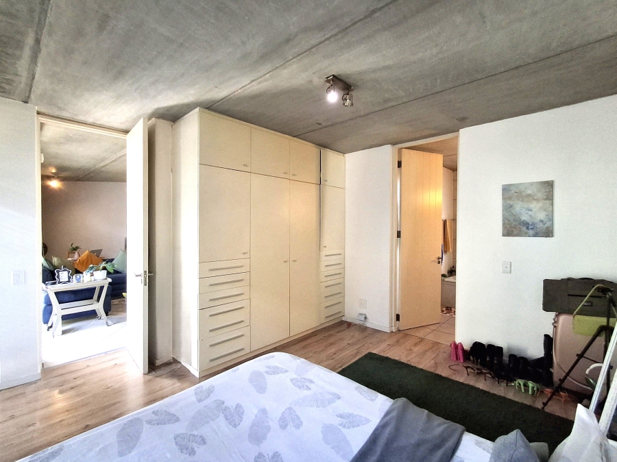 1 Bedroom Property for Sale in Craighall Gauteng