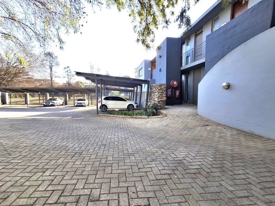 1 Bedroom Property for Sale in Craighall Gauteng