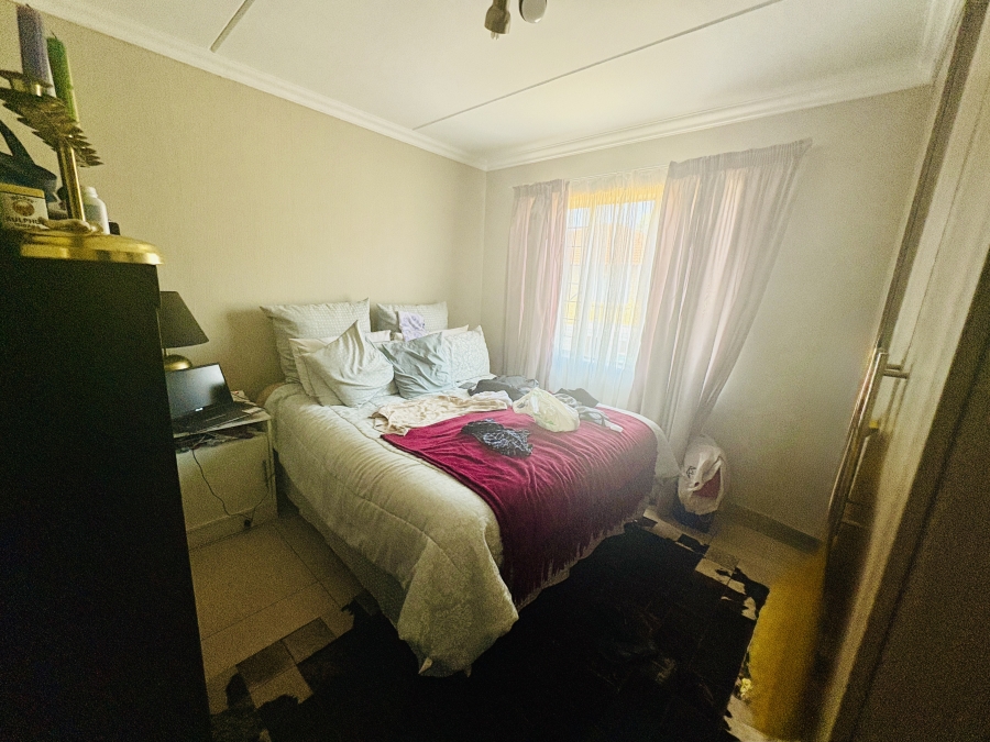 2 Bedroom Property for Sale in Pretoria North Gauteng