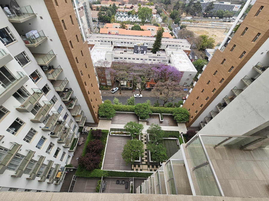 To Let 3 Bedroom Property for Rent in Rosebank Gauteng