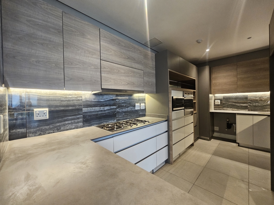 To Let 3 Bedroom Property for Rent in Rosebank Gauteng