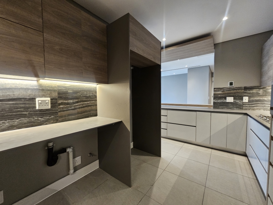To Let 3 Bedroom Property for Rent in Rosebank Gauteng