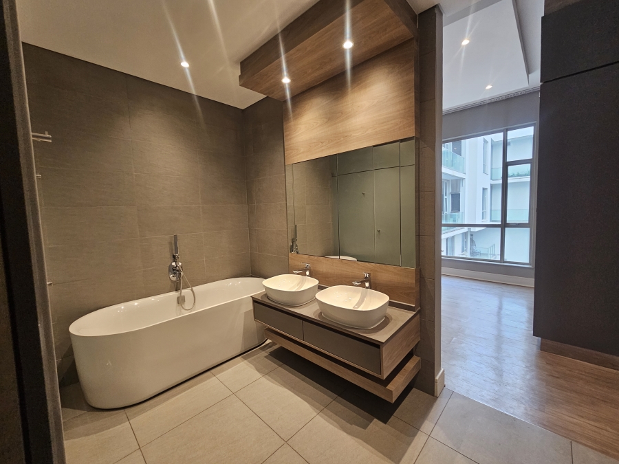 To Let 3 Bedroom Property for Rent in Rosebank Gauteng