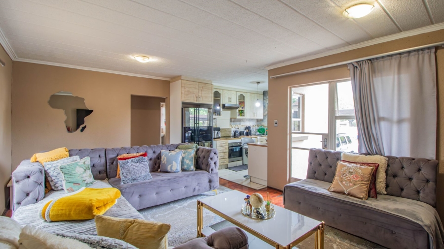 2 Bedroom Property for Sale in Pomona Gauteng