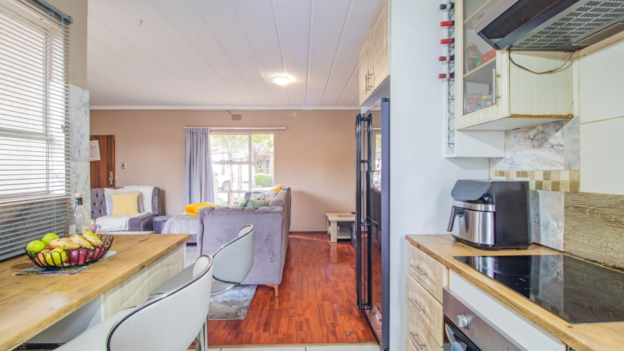 2 Bedroom Property for Sale in Pomona Gauteng
