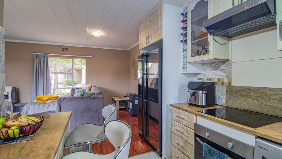 2 Bedroom Property for Sale in Pomona Gauteng