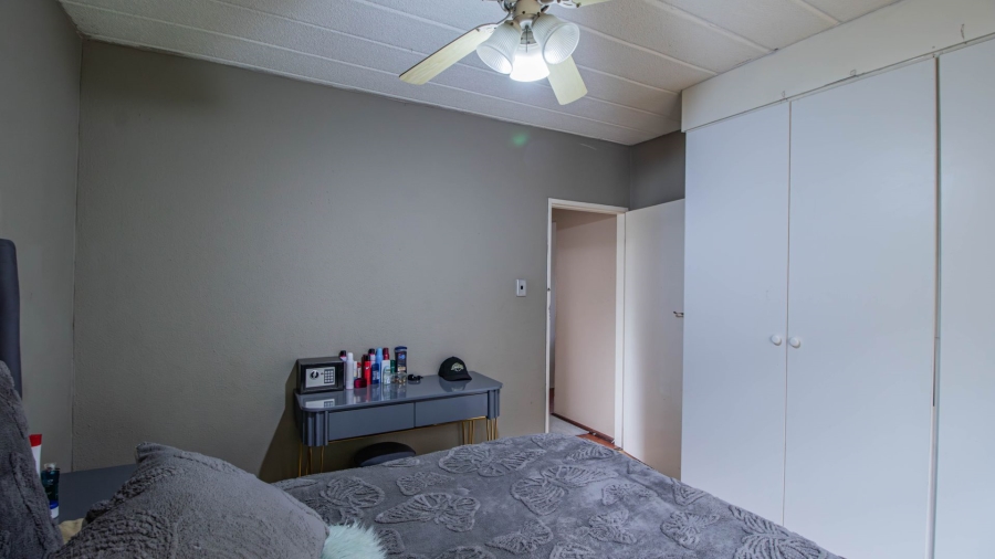 2 Bedroom Property for Sale in Pomona Gauteng
