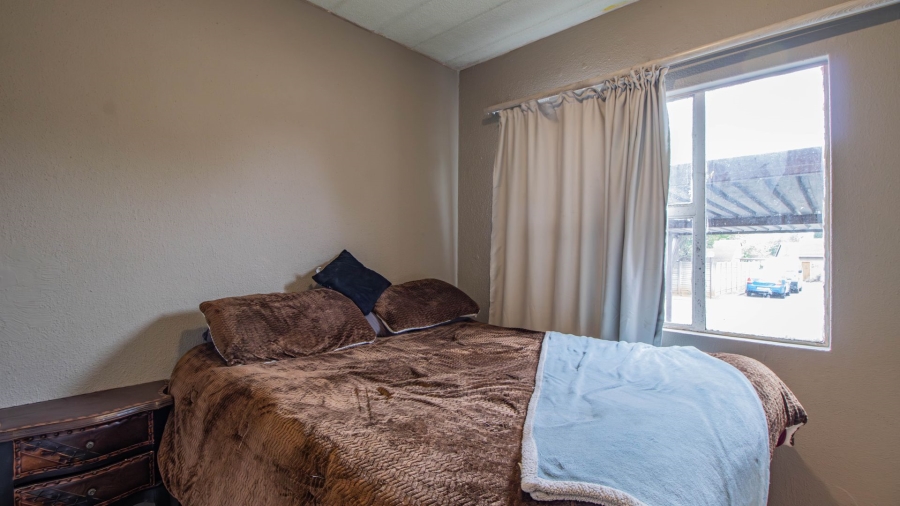 2 Bedroom Property for Sale in Pomona Gauteng