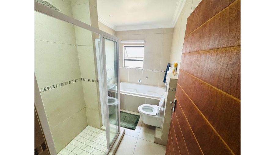 3 Bedroom Property for Sale in Thatchfield Hills Gauteng