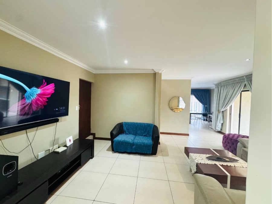 3 Bedroom Property for Sale in Thatchfield Hills Gauteng