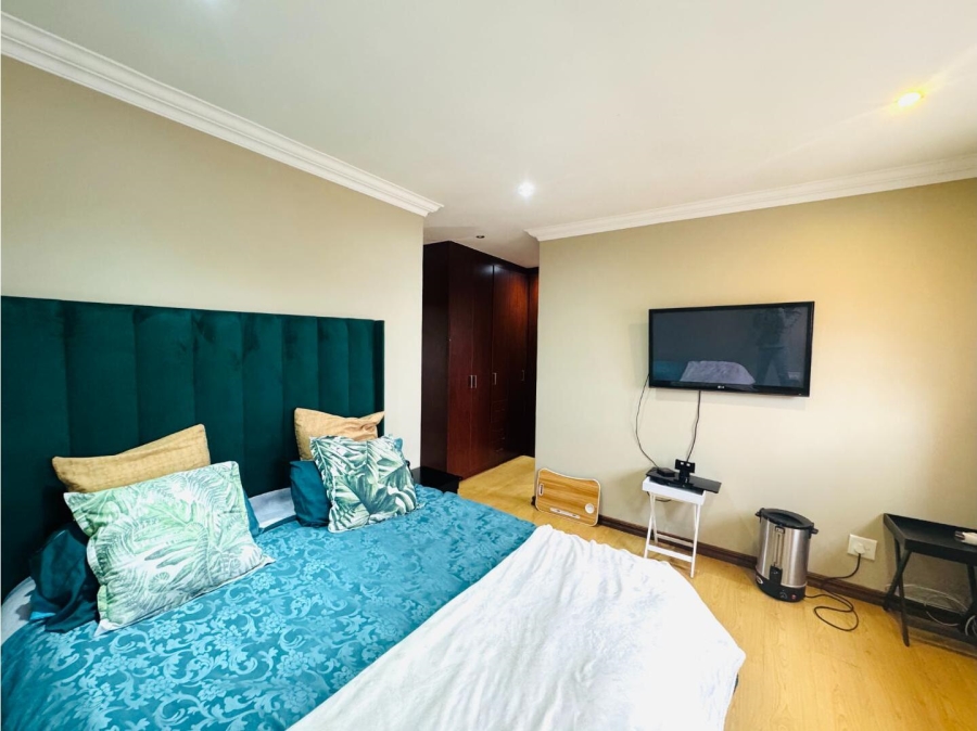 3 Bedroom Property for Sale in Thatchfield Hills Gauteng