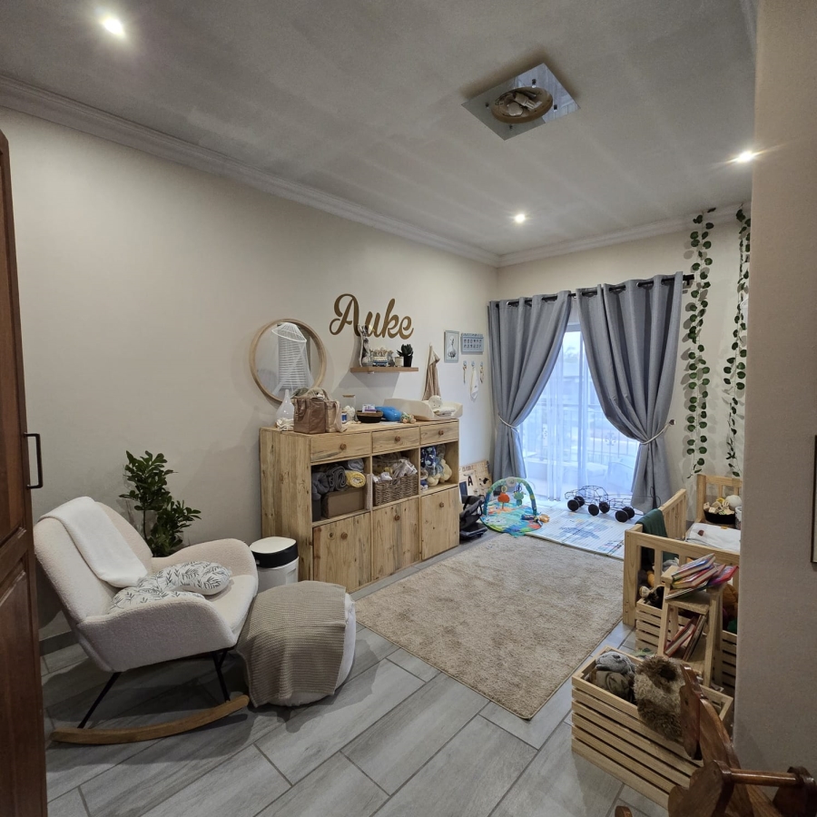 To Let 3 Bedroom Property for Rent in Zambezi Country Estate Gauteng