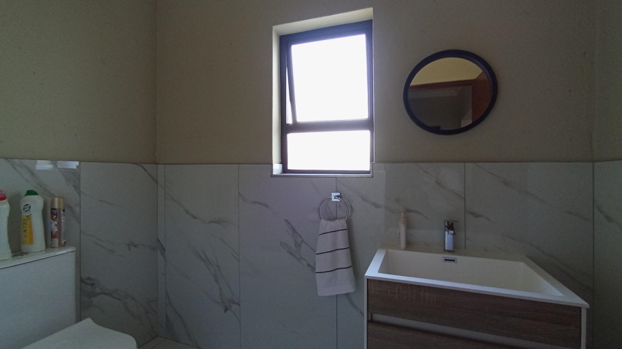 4 Bedroom Property for Sale in Halfway House Gauteng