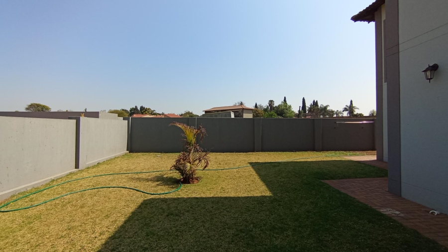 4 Bedroom Property for Sale in Halfway House Gauteng