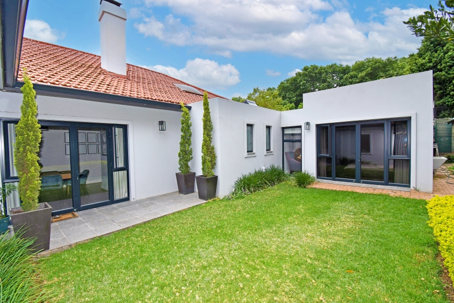 To Let 3 Bedroom Property for Rent in Forest Town Gauteng