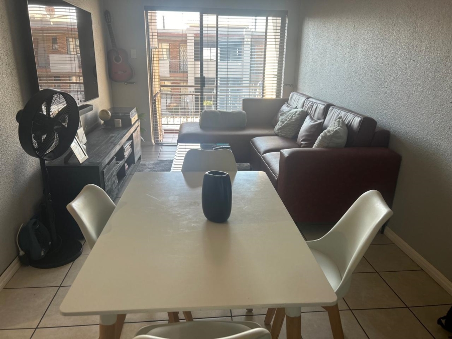 To Let 2 Bedroom Property for Rent in Hoogland Gauteng