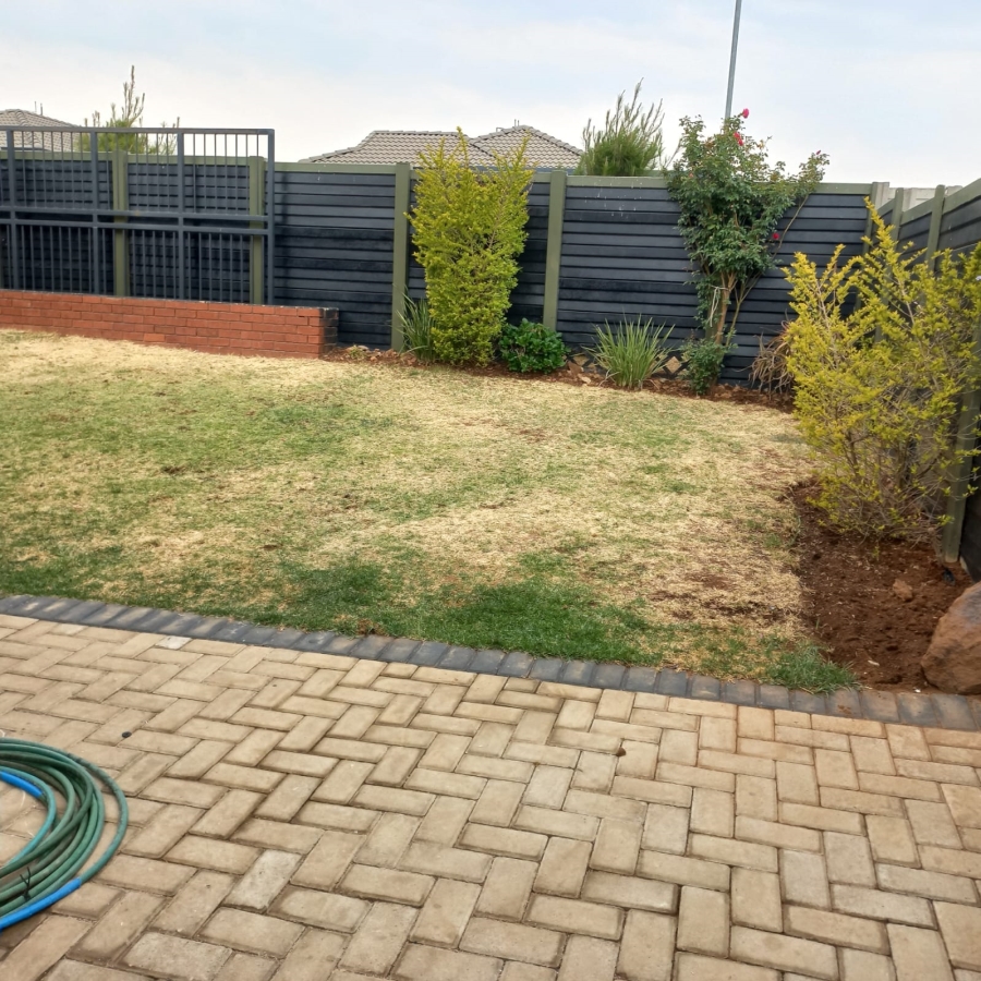 3 Bedroom Property for Sale in Mindalore Gauteng