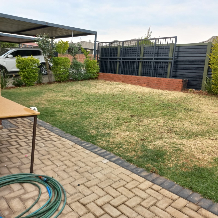 3 Bedroom Property for Sale in Mindalore Gauteng