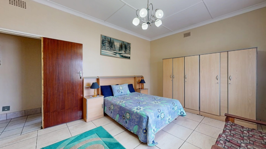 4 Bedroom Property for Sale in Sunnyridge Gauteng