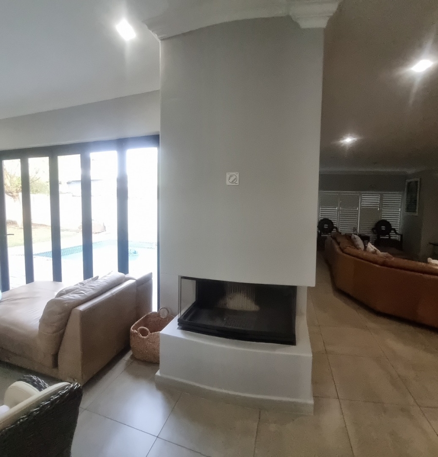 4 Bedroom Property for Sale in Midstream Ridge Gauteng