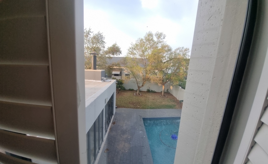 4 Bedroom Property for Sale in Midstream Ridge Gauteng