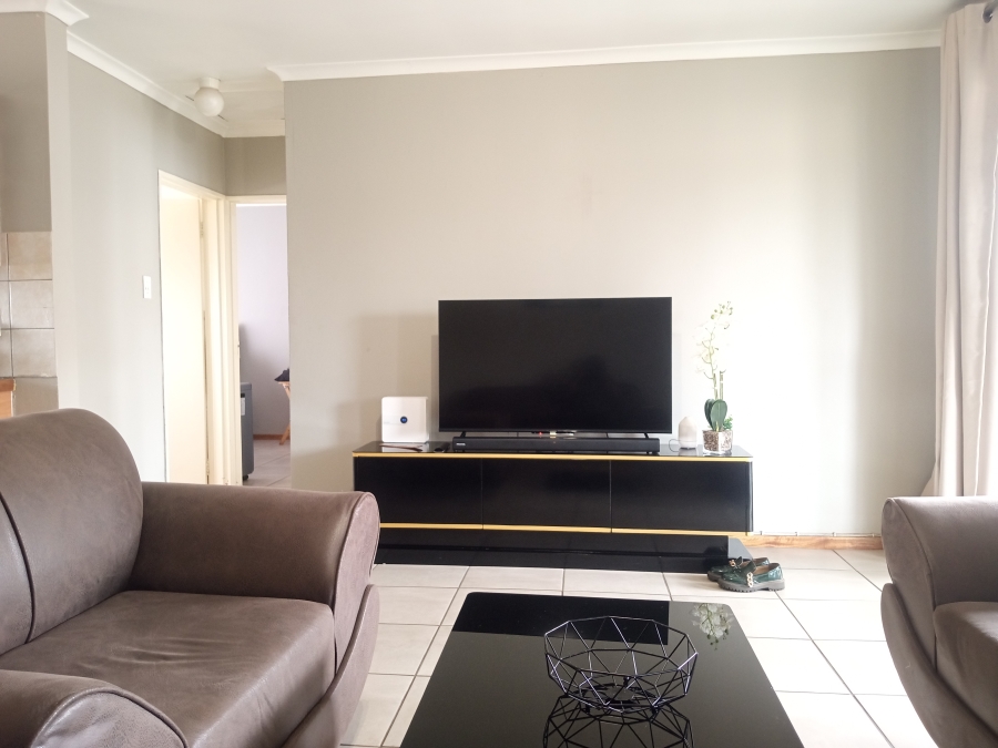 2 Bedroom Property for Sale in Van Dyk Park Gauteng