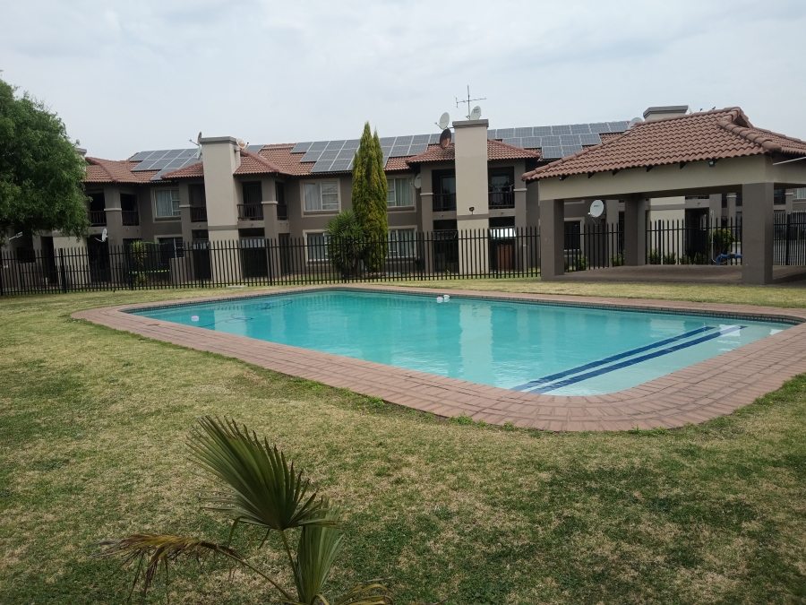 2 Bedroom Property for Sale in Van Dyk Park Gauteng