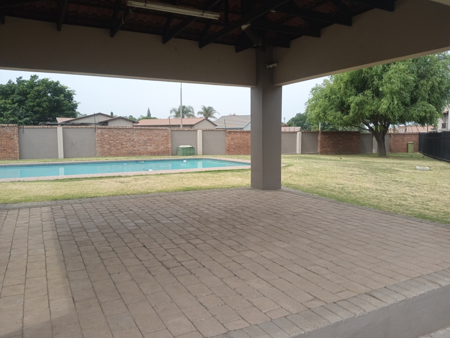 2 Bedroom Property for Sale in Van Dyk Park Gauteng