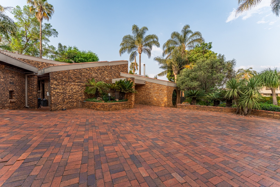 3 Bedroom Property for Sale in Constantia Kloof Gauteng