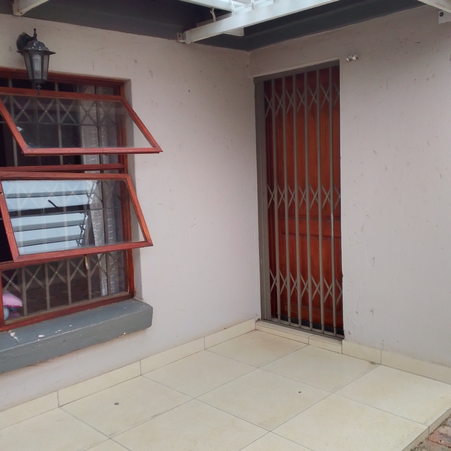 3 Bedroom Property for Sale in Eersterust Gauteng